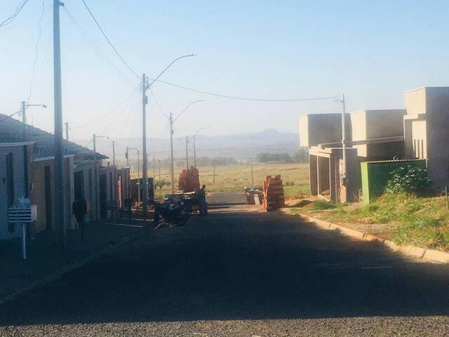 Área para Venda em Iporá - 4