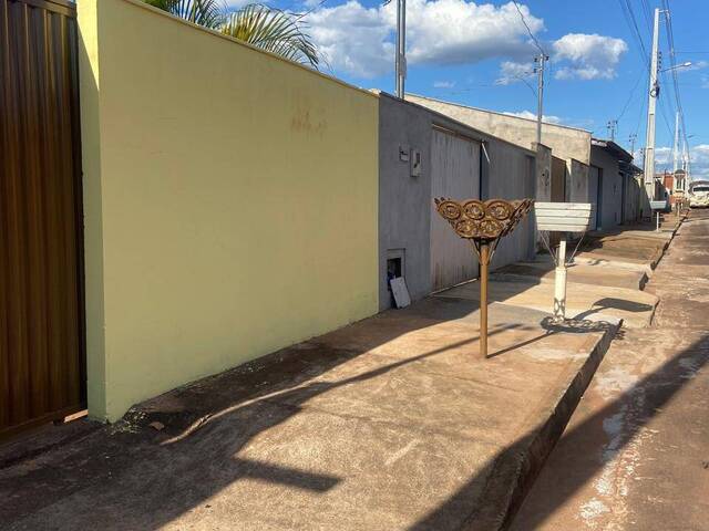 Casa para Venda em Iporá - 4